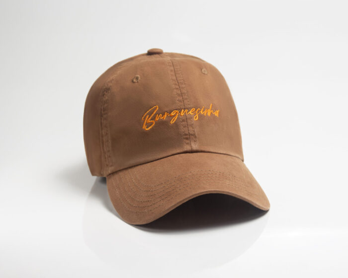 Boné Burguesinha Minimalista