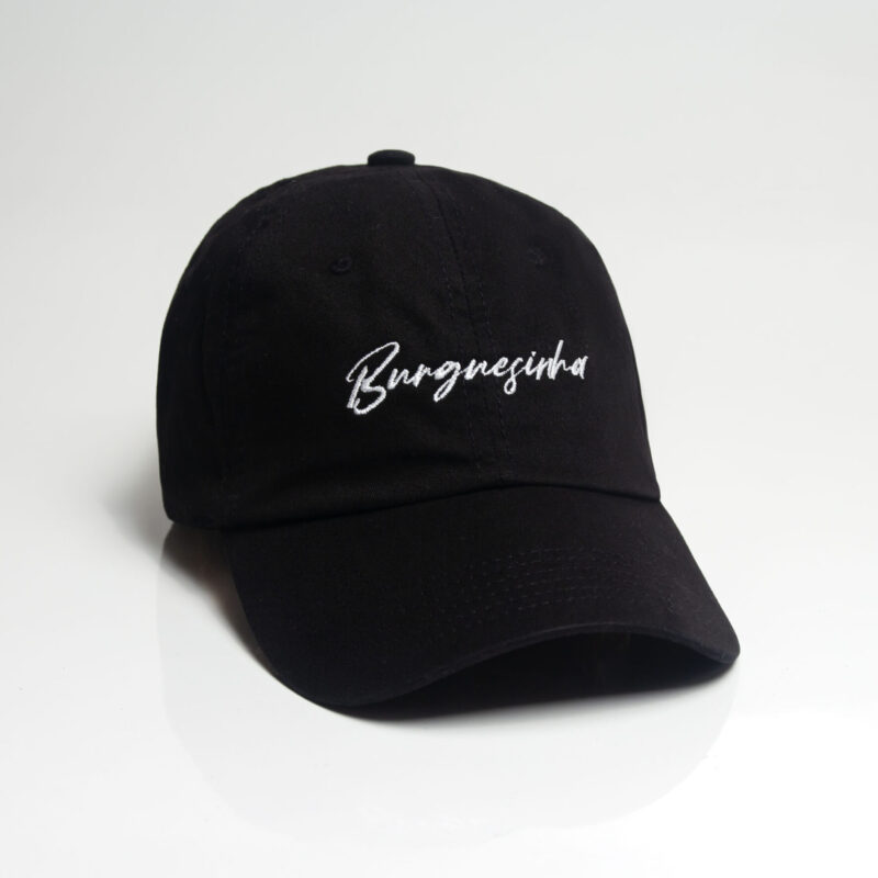 Boné Burguesinha Minimalista