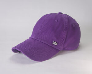 Boné Burguesinha Coroa Medieval Roxo